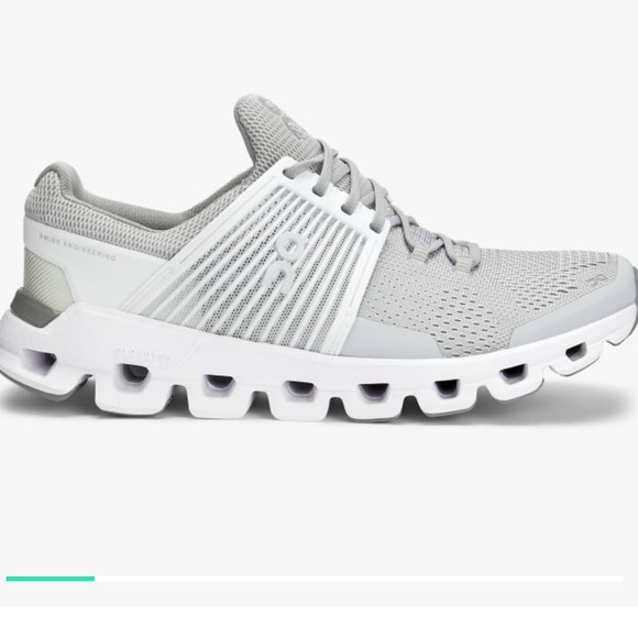 On Running Shoes - On Cloud Running Cloudswift glacier white size 9.5